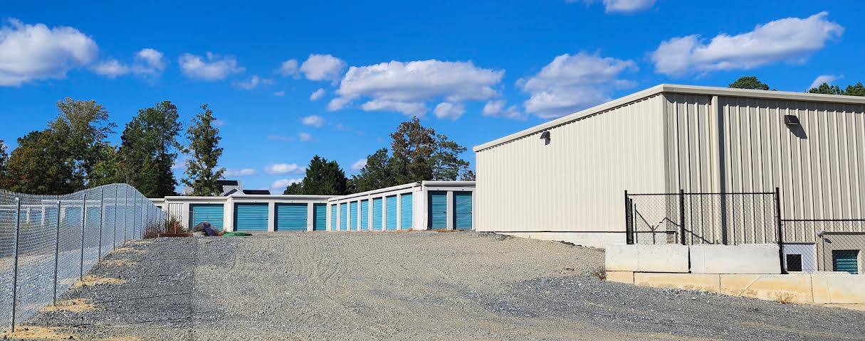 Storage Units in King George, VA | 17168 Owens Dr | Community Storage