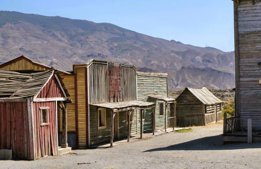 Exploring the Ghost Towns of Southern California