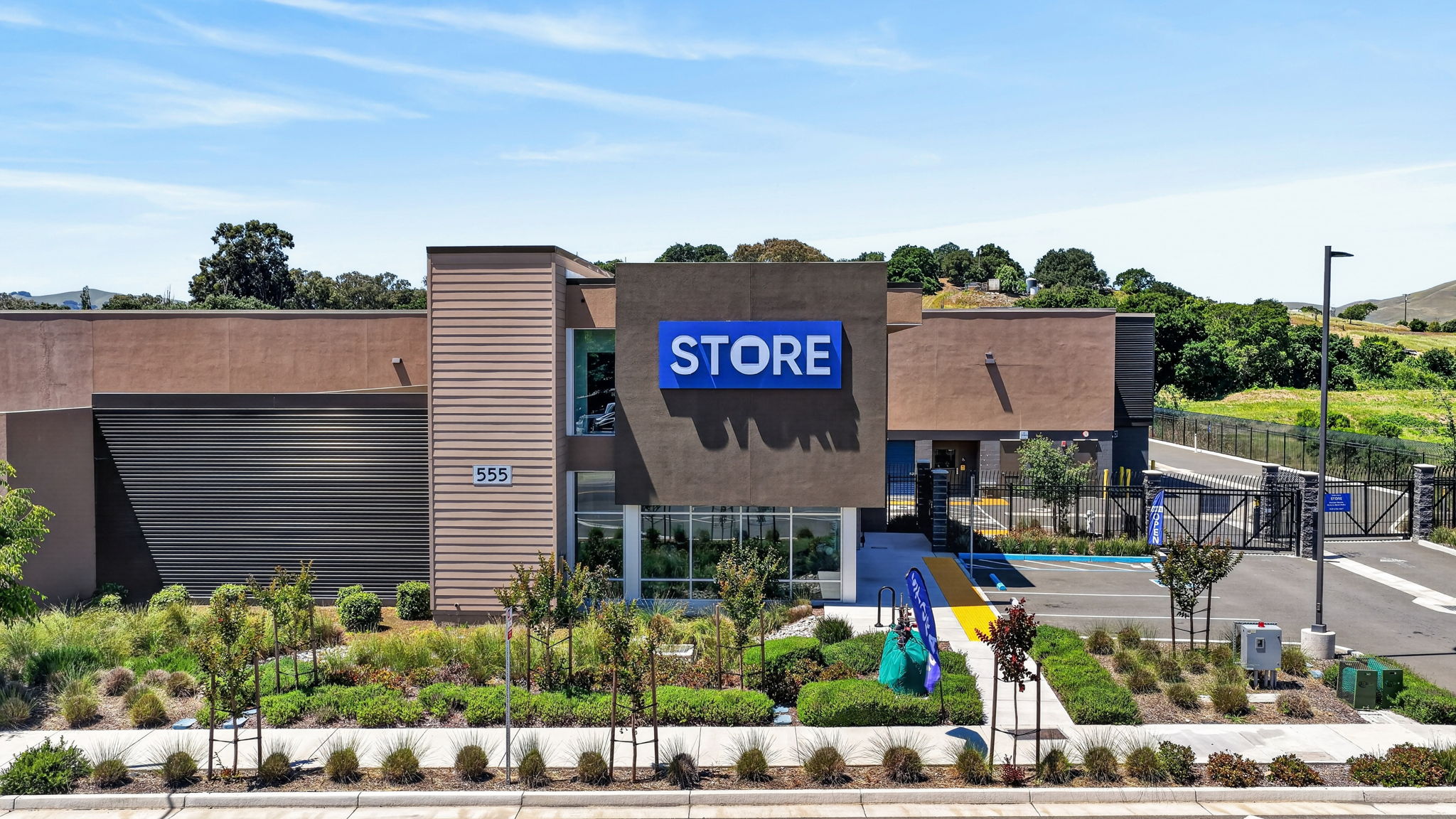 Self Storage in Fairfield, CA | STORE on Pittman