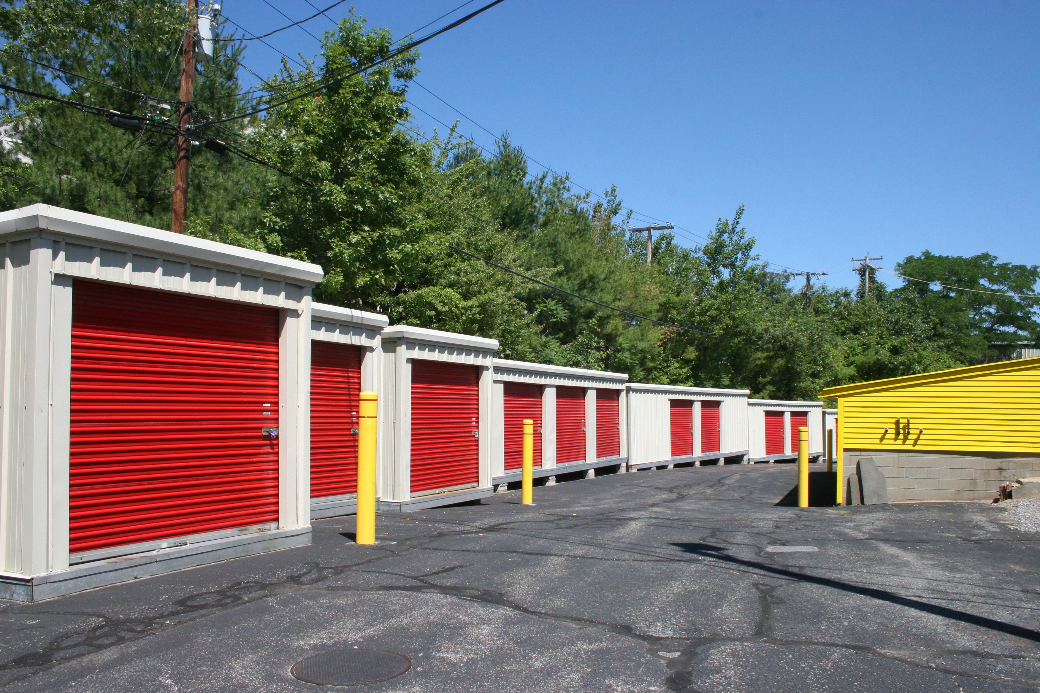 19×9 Parking Lot in Marlborough, MA 928 Boston Post Road Marlborough, Massachusetts