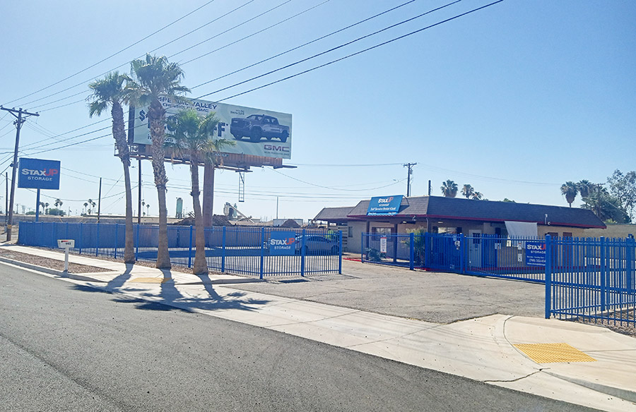 Self Storage Units Near El Centro, CA StaxUP Storage