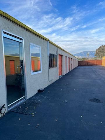 Base Self Storage in San Bernardino, CA