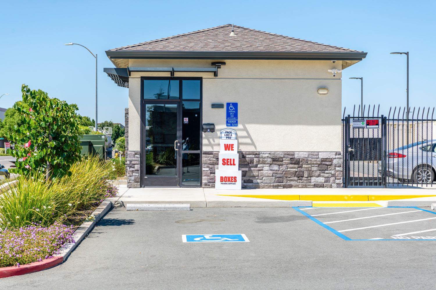 StoragePRO  575 Industrial Dr in Galt, CA